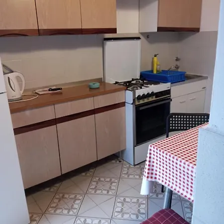 Apartment Mare 1