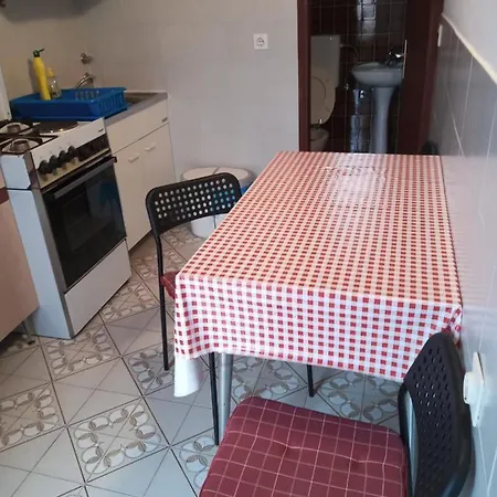 Apartment Mare 1